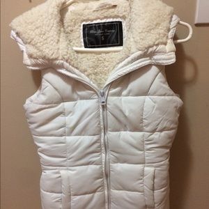 White Puffy Vest with Hood